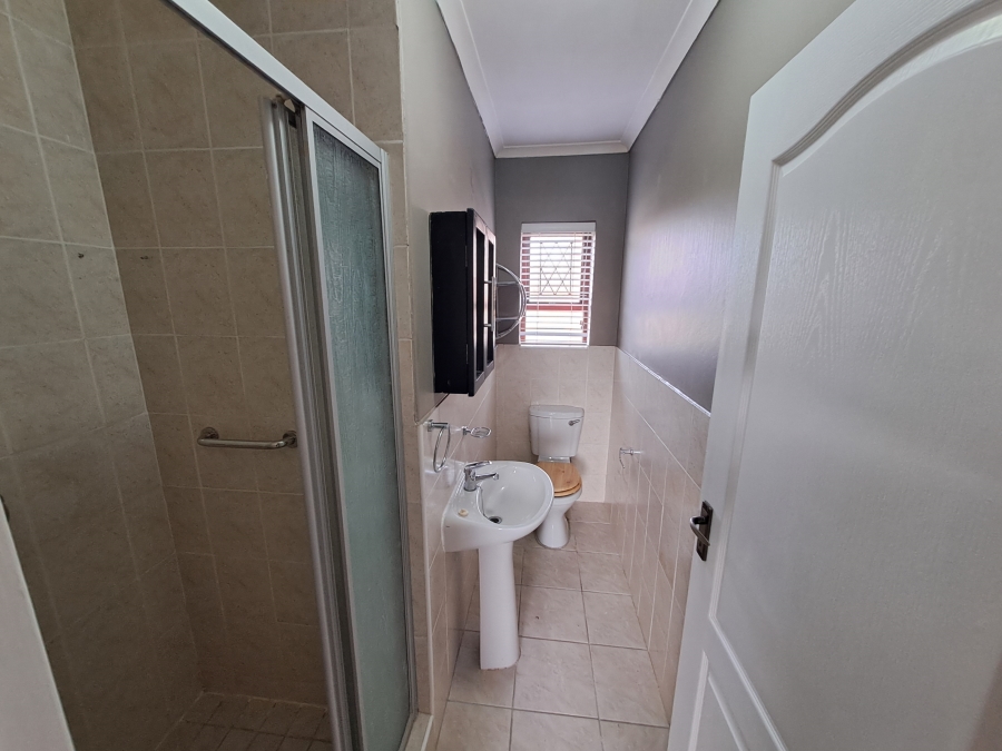 To Let 2 Bedroom Property for Rent in Lorraine Eastern Cape